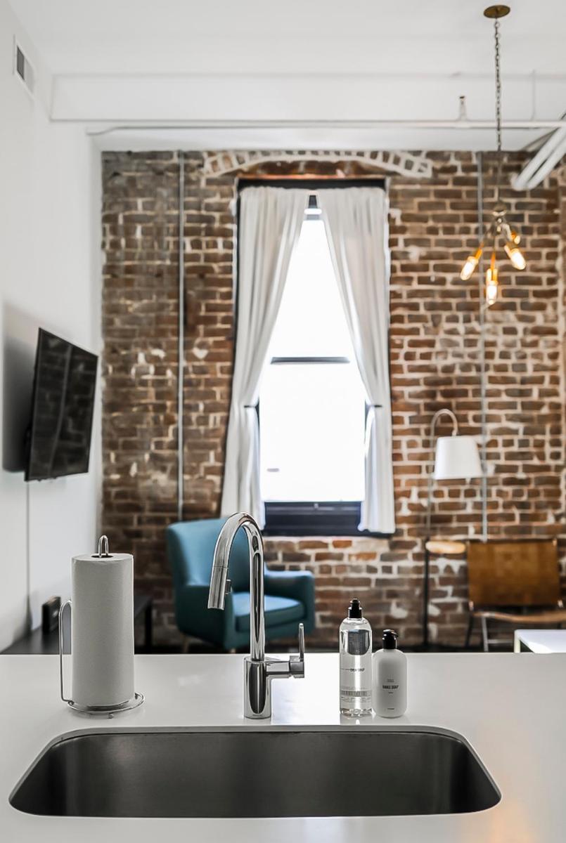 The Grant By Black Swan Savannah Room photo