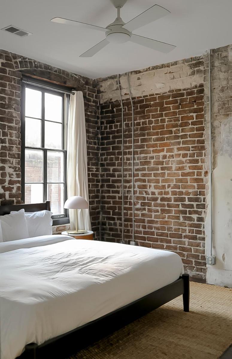 The Grant By Black Swan Savannah Room photo